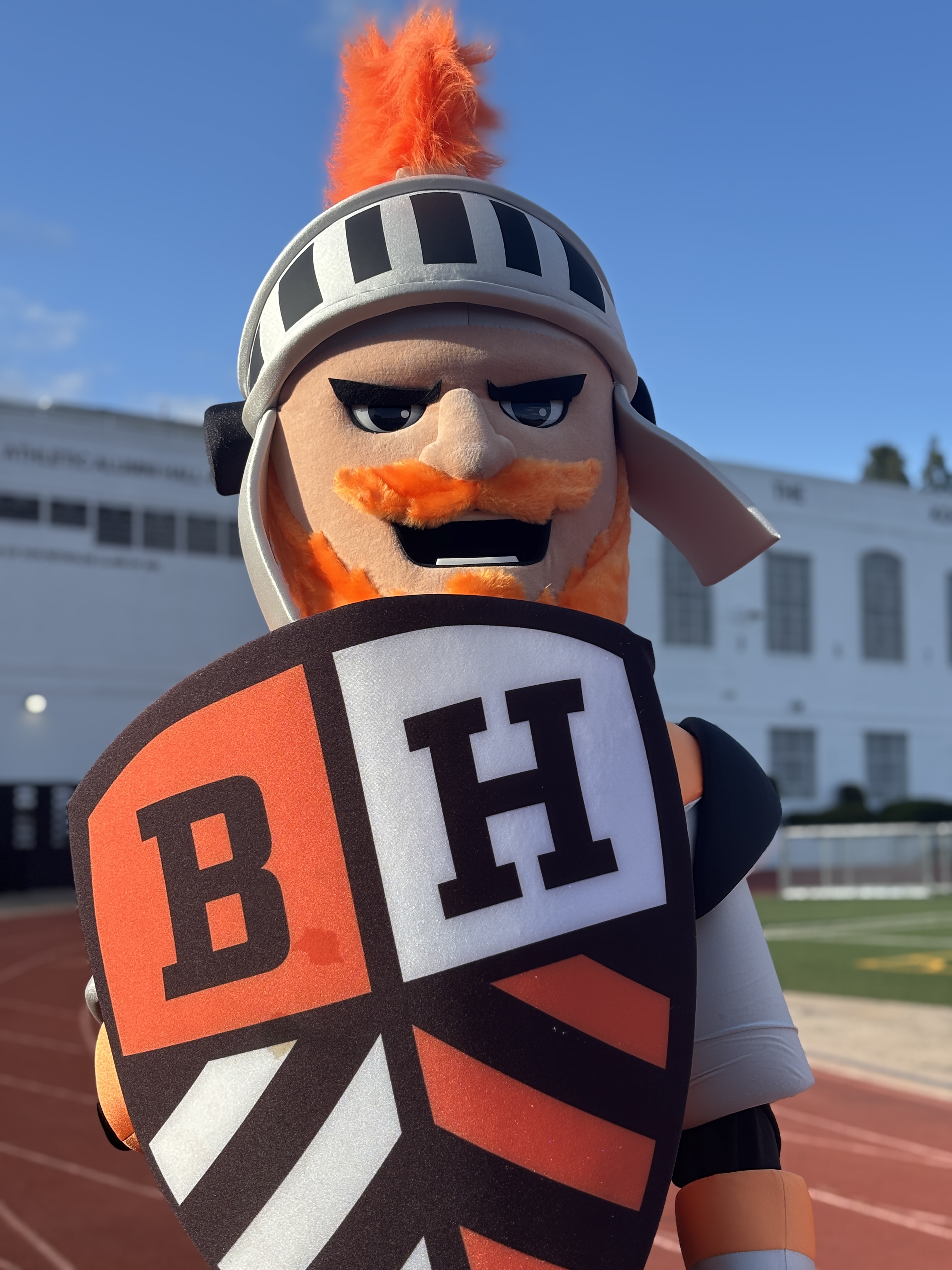 Beverly Hills High School Students Unite for Annual ASB Color Wars