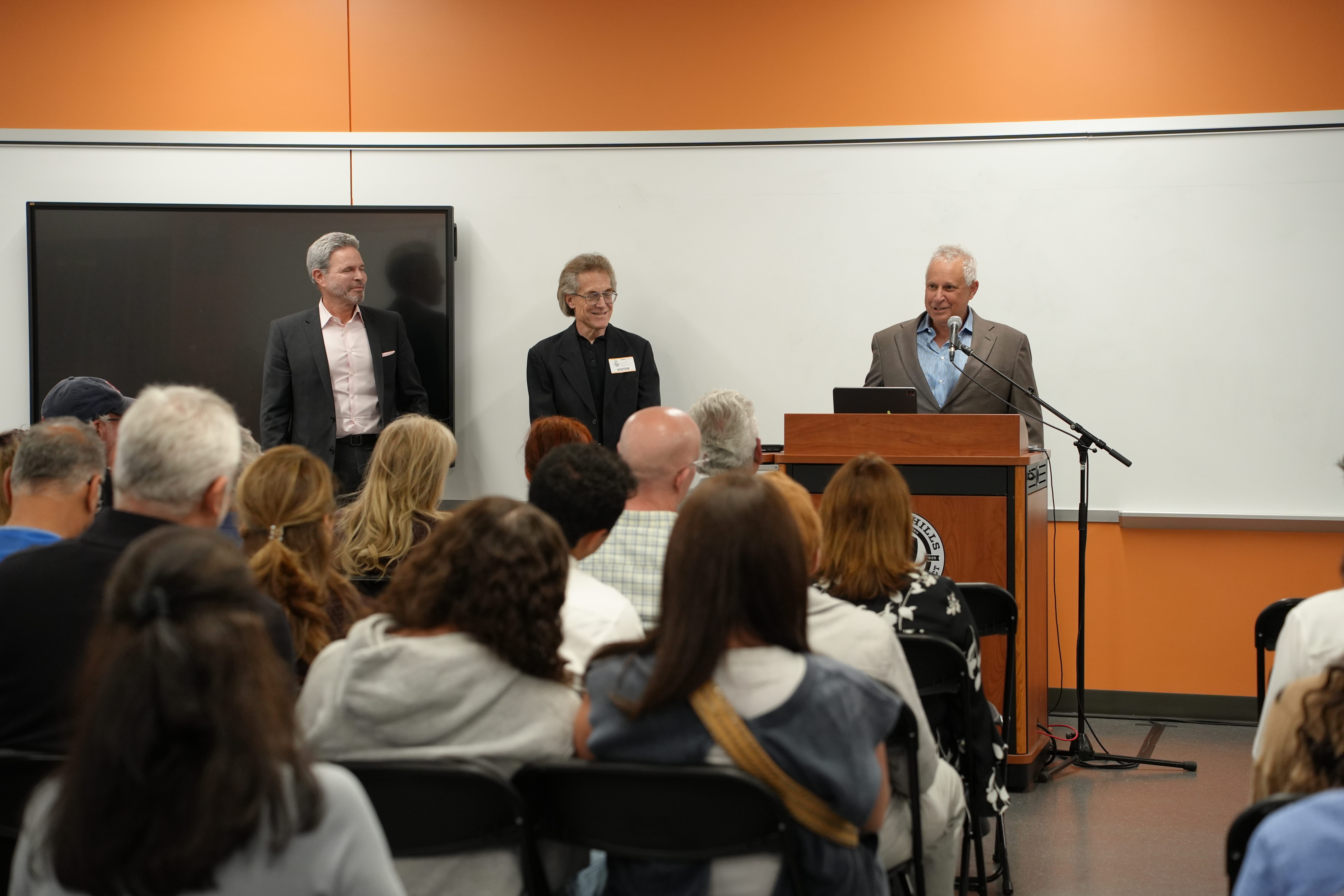 Beverly Hills Unified School District Celebrates Seniors at Annual BHHS Scholarship Night