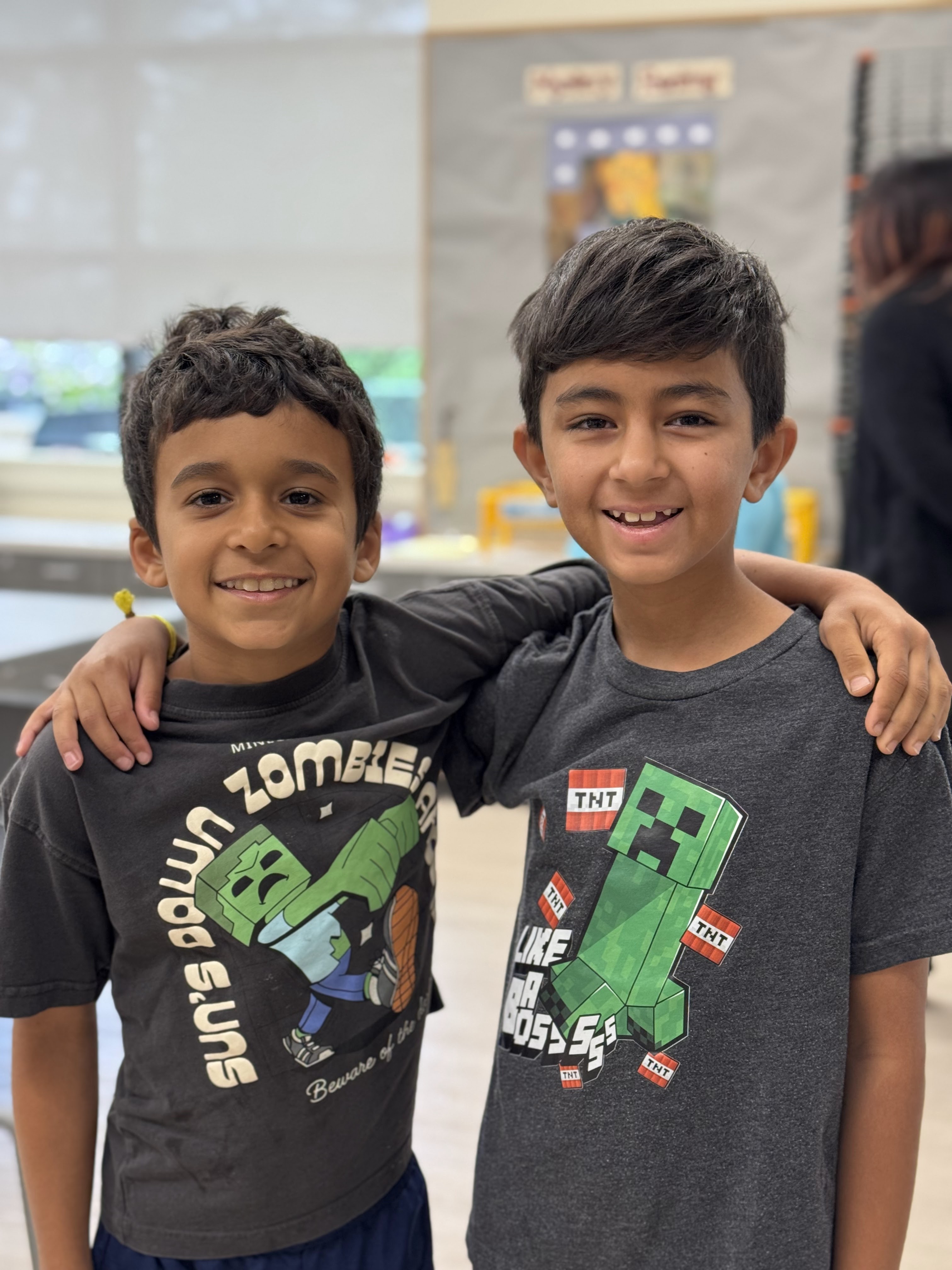 El Rodeo Students Celebrate Spirit Week with “Twin Day”
